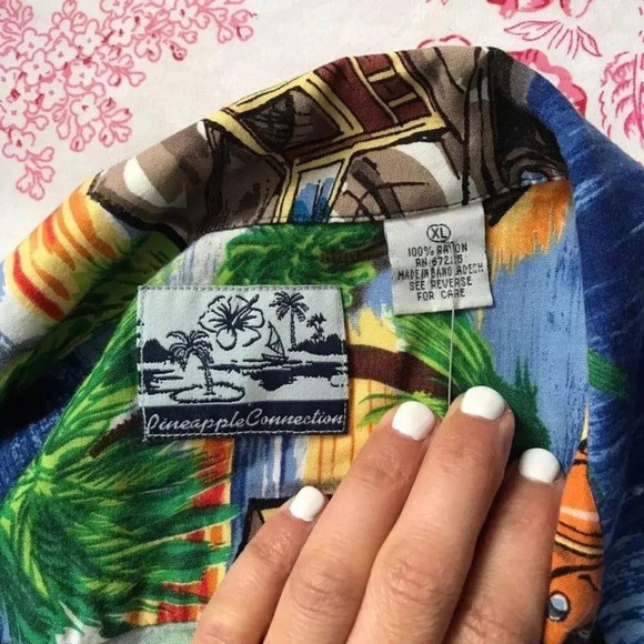 Pineapple Connection Men's Blue Hawaiian Shirt - Picture 4 of 4